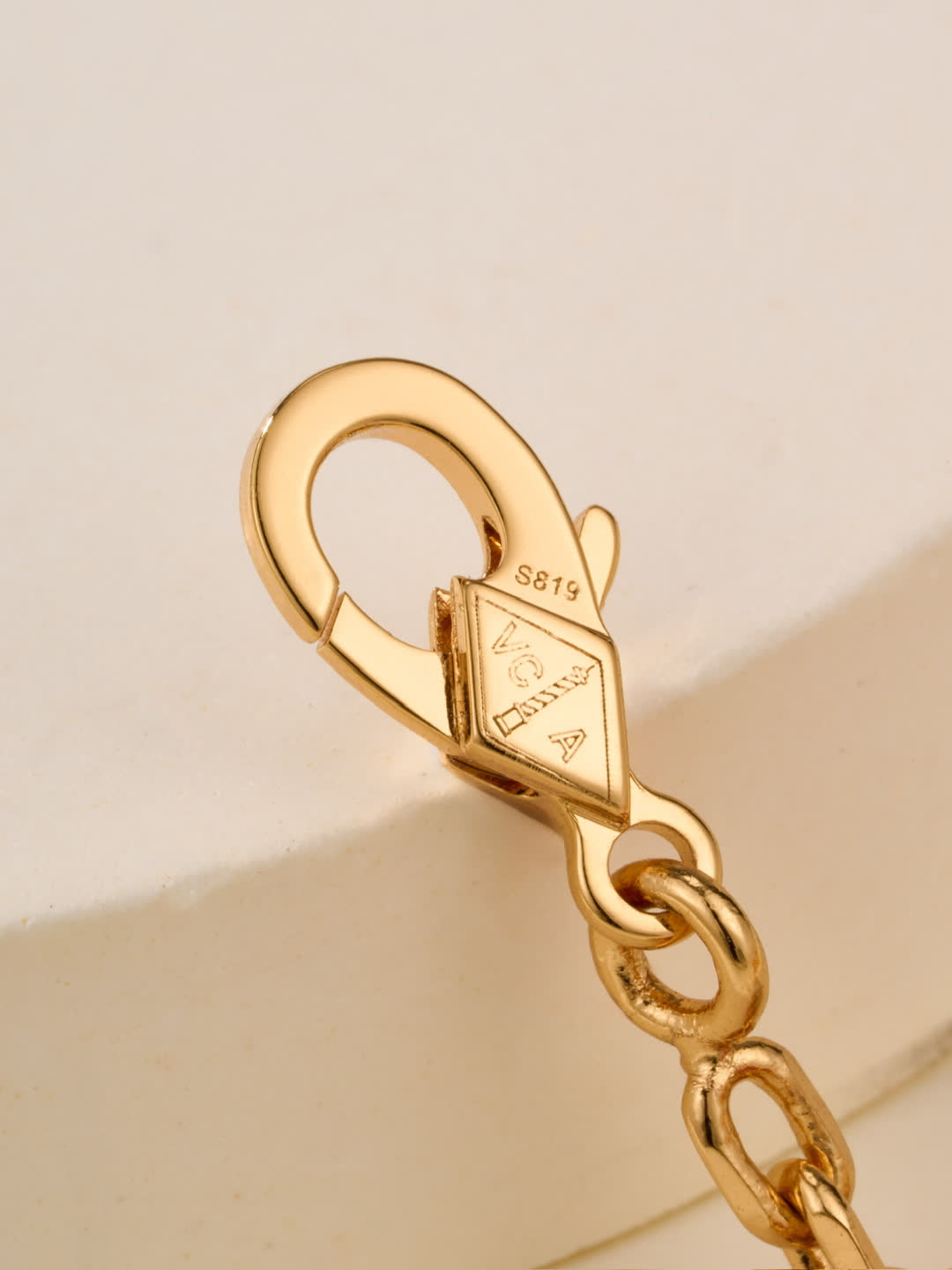 Van Cleef & Arpels Magic Alhambra Pink Enamel Bracelet